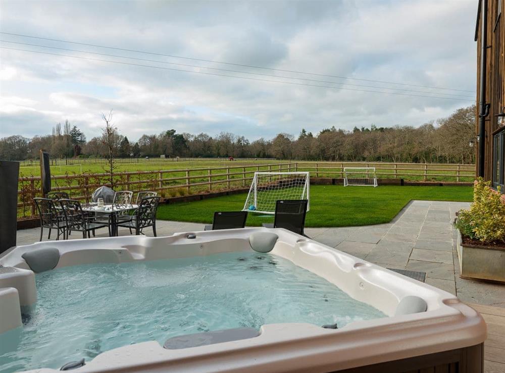 Private hot tub for 6 at The Haybarn in Wimbourne, Dorset