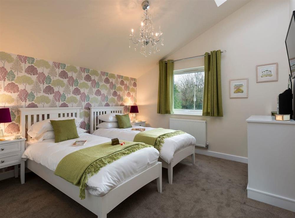 Twin bedroom (photo 3) at The Haybarn in Wimbourne, Dorset