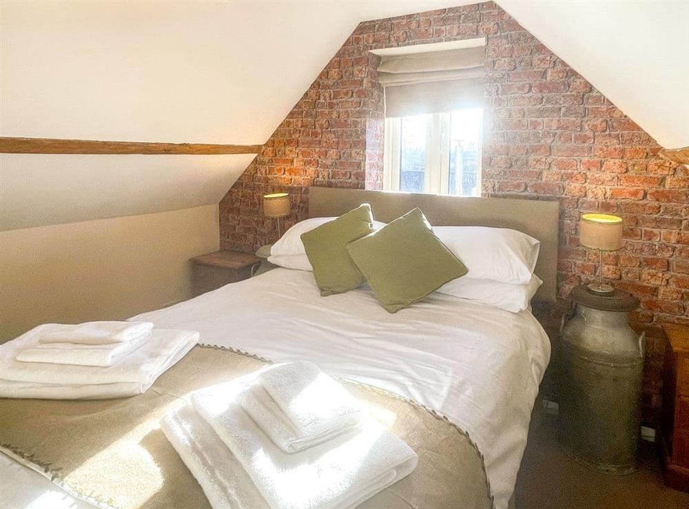 Double bedroom (photo 2) at The Hayloft in Northiam, near Rye, East Sussex