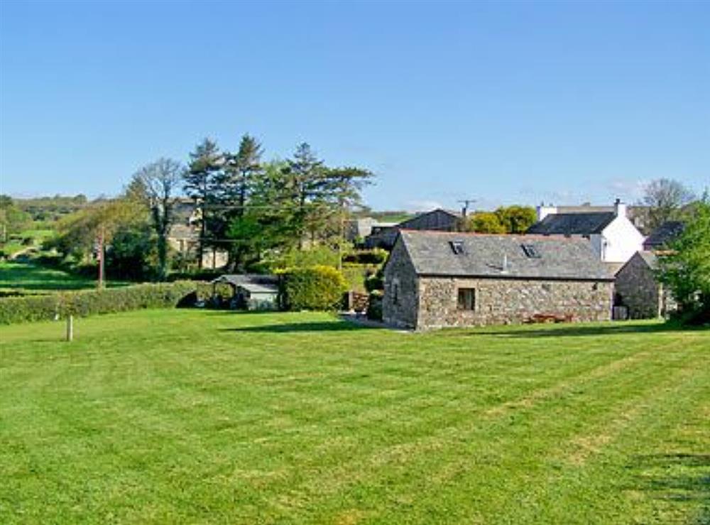 Garden and grounds at The Hayloft in St. Neot, near Bodmin Moor, Cornwall