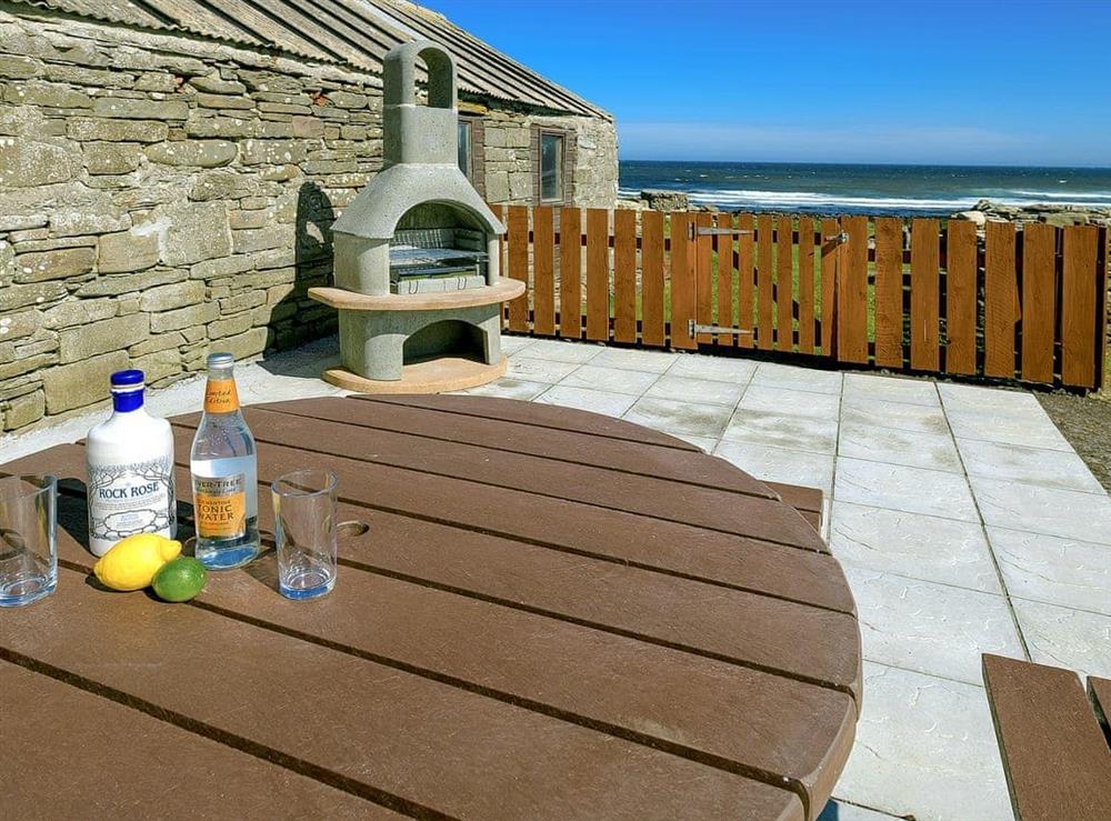Sitting out area at The Herons in South Keiss, near Wick, Caithness