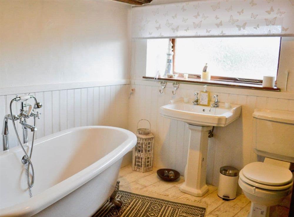 Bathroom at The Hideaway Cottage in Gloucester, Gloucestershire