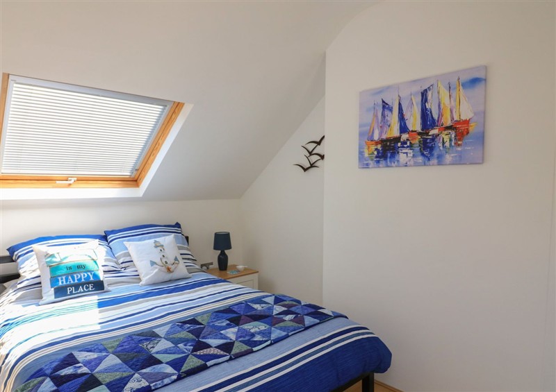 This is a bedroom (photo 2) at The Hideaway, Dartmouth