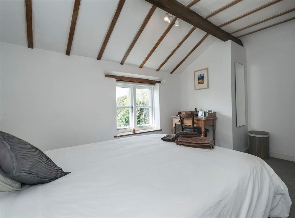 Charming double bedroom with beams (photo 2) at The High Street in Orford, near Aldeburgh, Suffolk, England
