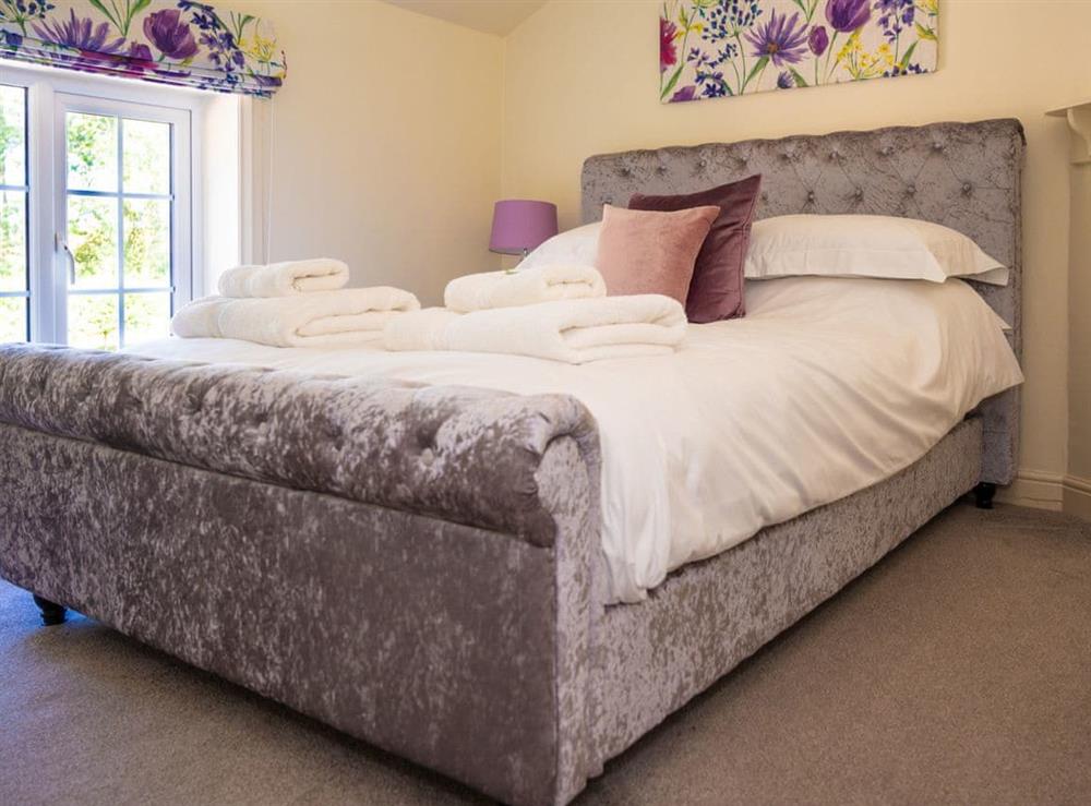 Double bedroom (photo 3) at The Hind House in Cottam, near Driffield, North Humberside