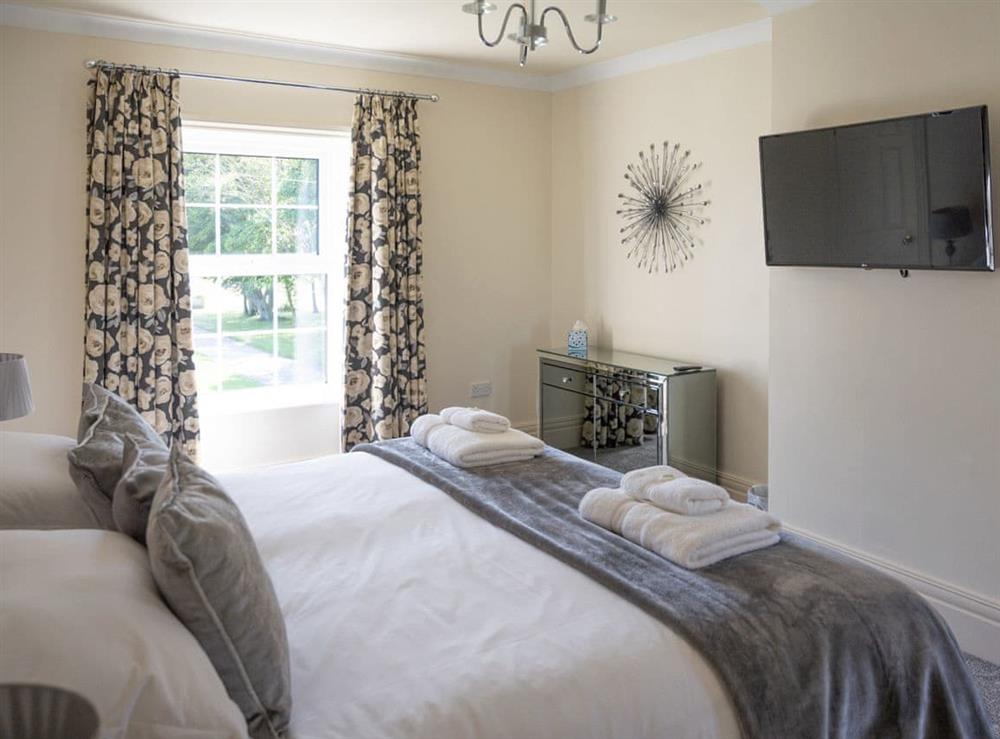 Double bedroom at The Hind House in Cottam, near Driffield, North Humberside