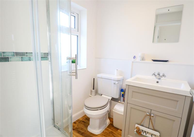 This is the bathroom (photo 3) at The House in Gorleston, Gorleston-On-Sea
