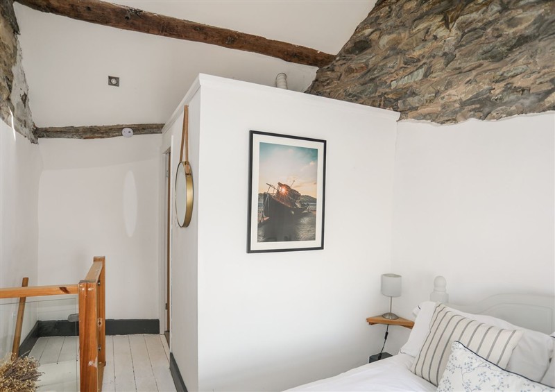 A bedroom in The Ingle (photo 3) at The Ingle, Barmouth