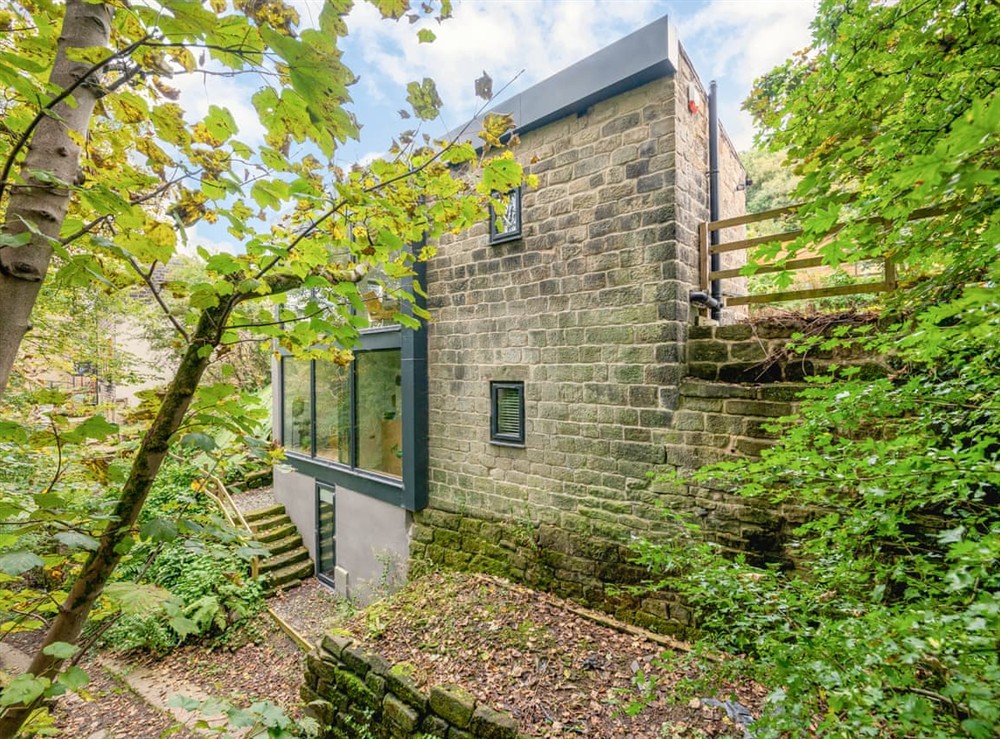 Exterior (photo 2) at The Keep in Hebden Bridge, West Yorkshire