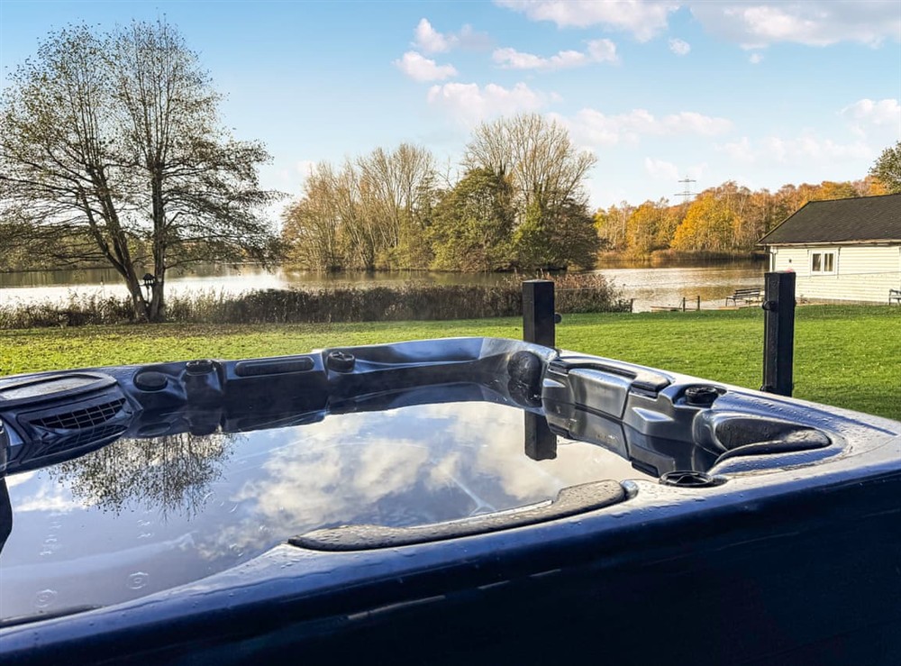 Hot tub at The Lakehouse in Pentey, Norfolk