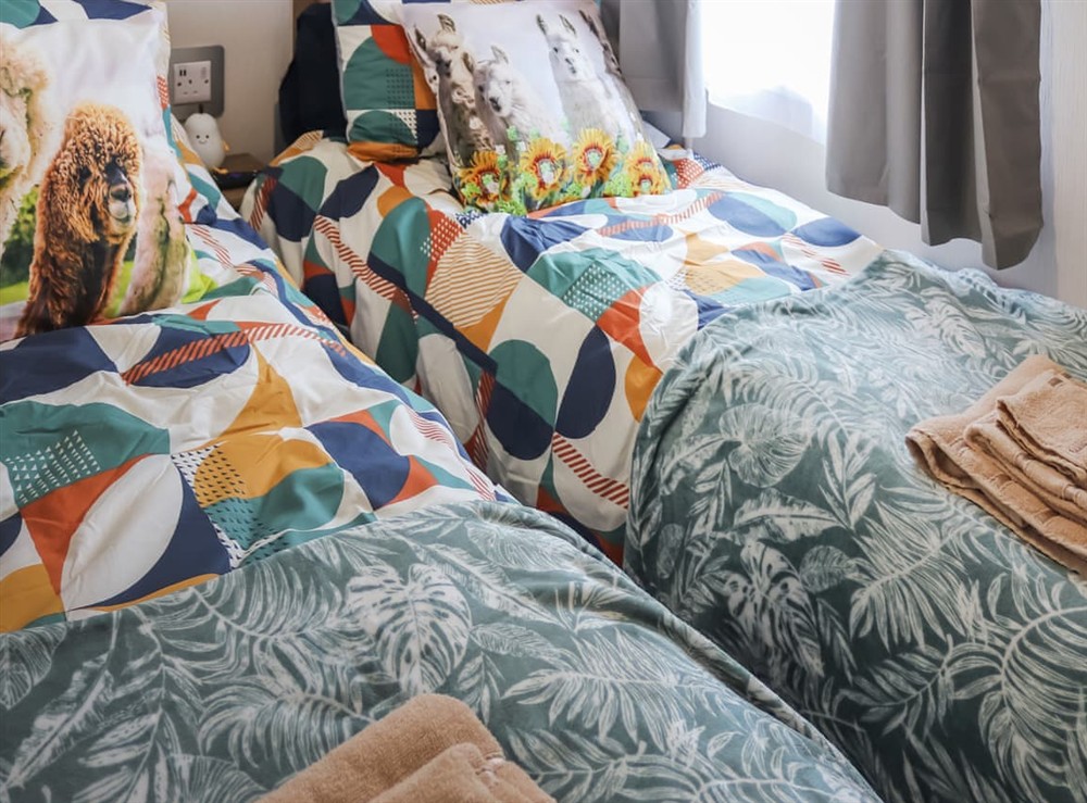 Twin bedroom