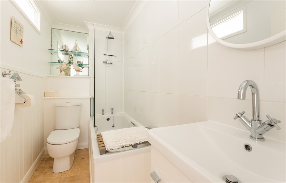 This is the bathroom at The Lawns No.5 in Modbury