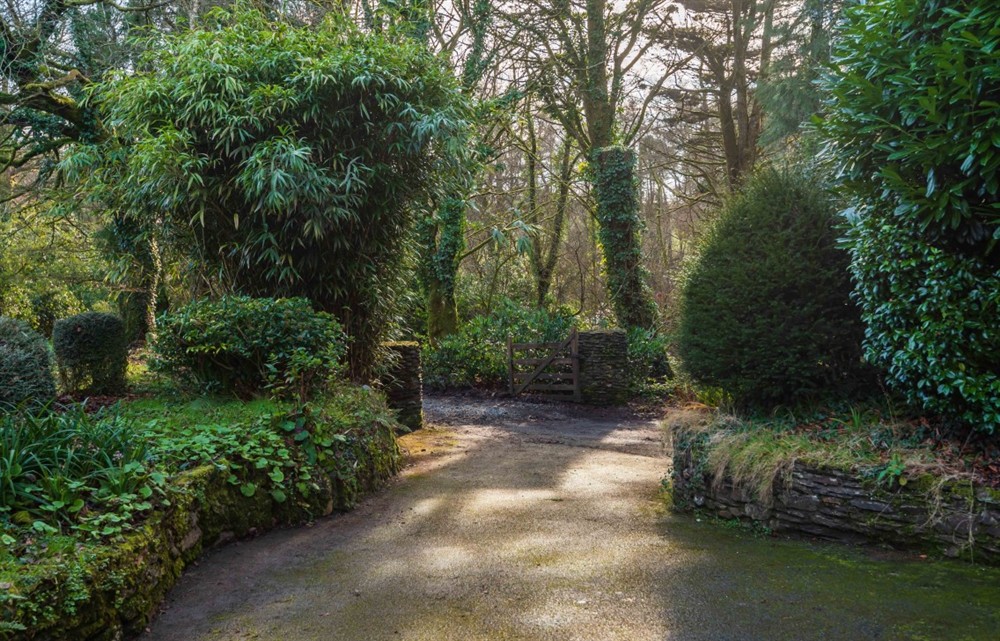This is the garden (photo 2) at The Lawns No.5 in Modbury