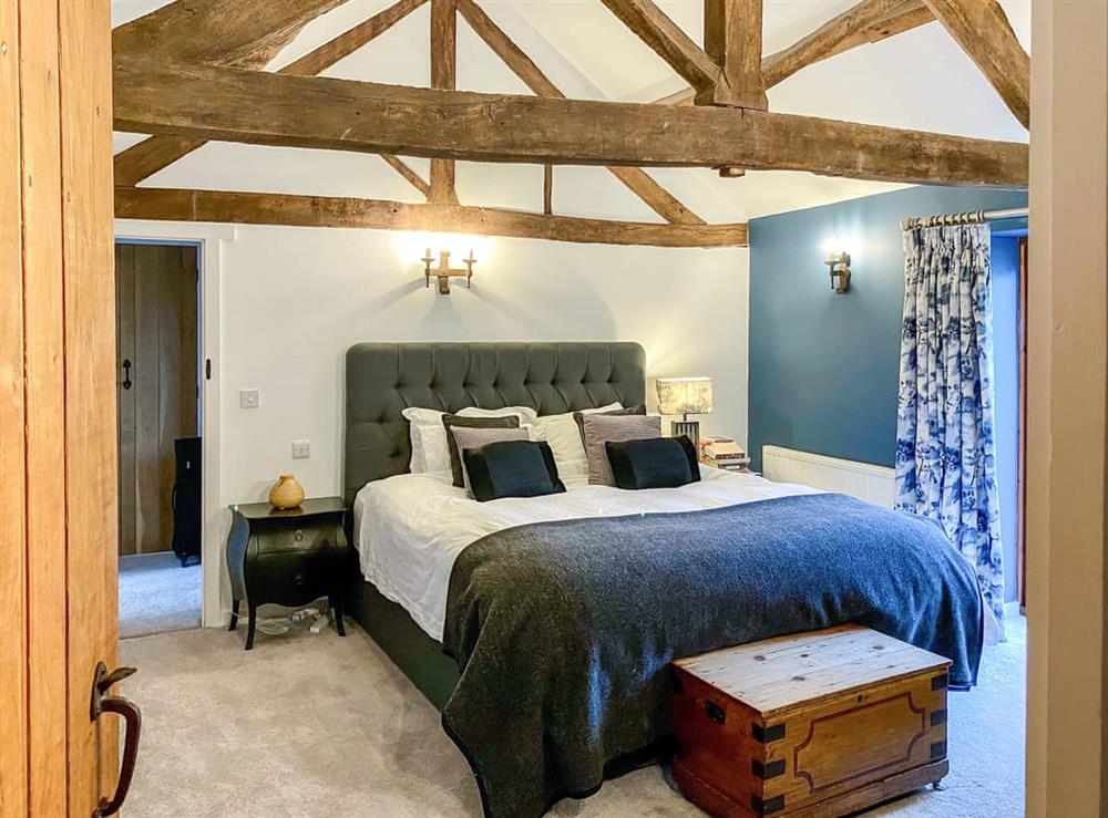 Double bedroom at The Learpool Barn in The Learpool Barn, Worcestershire