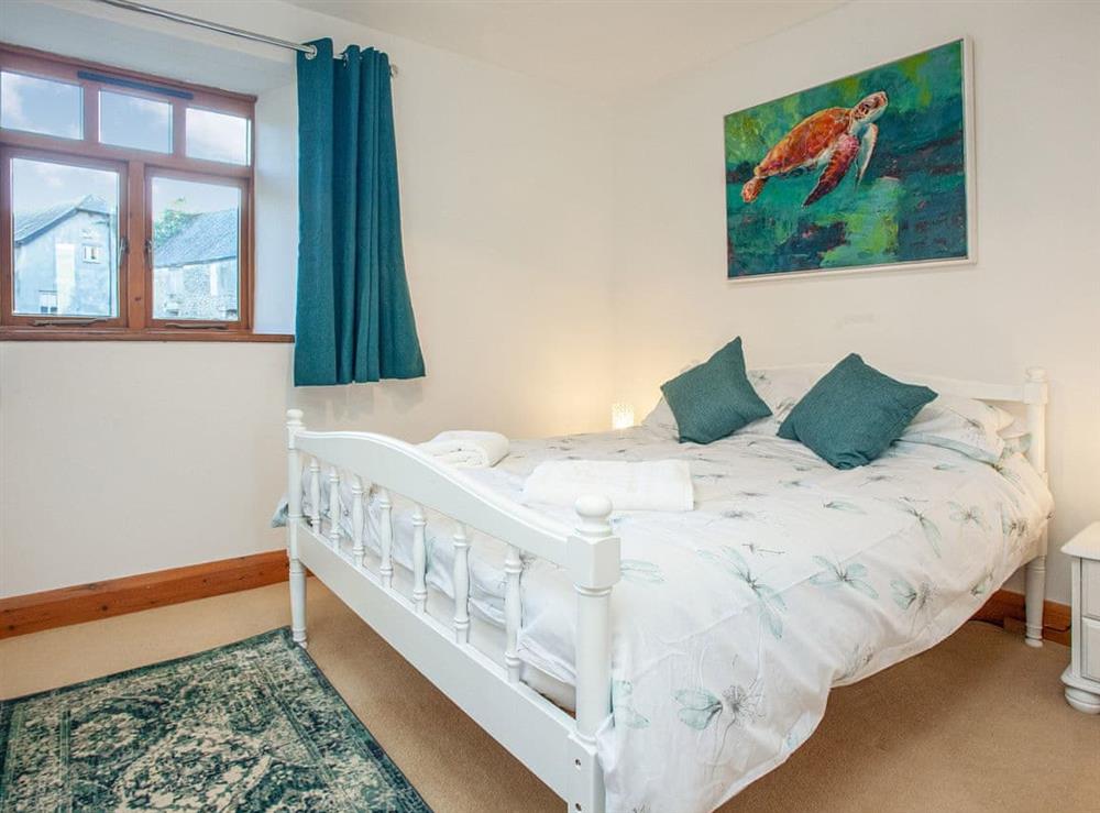 Double bedroom at The Linhay in Near Salcombe, Devon