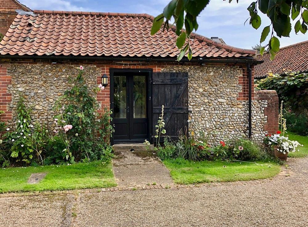 Delightful traditionally built holiday home at The Little House in Hempstead, near Holt, Norfolk