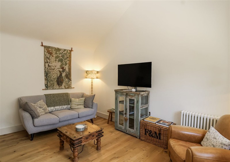 Enjoy the living room at The Little Loft, Burford