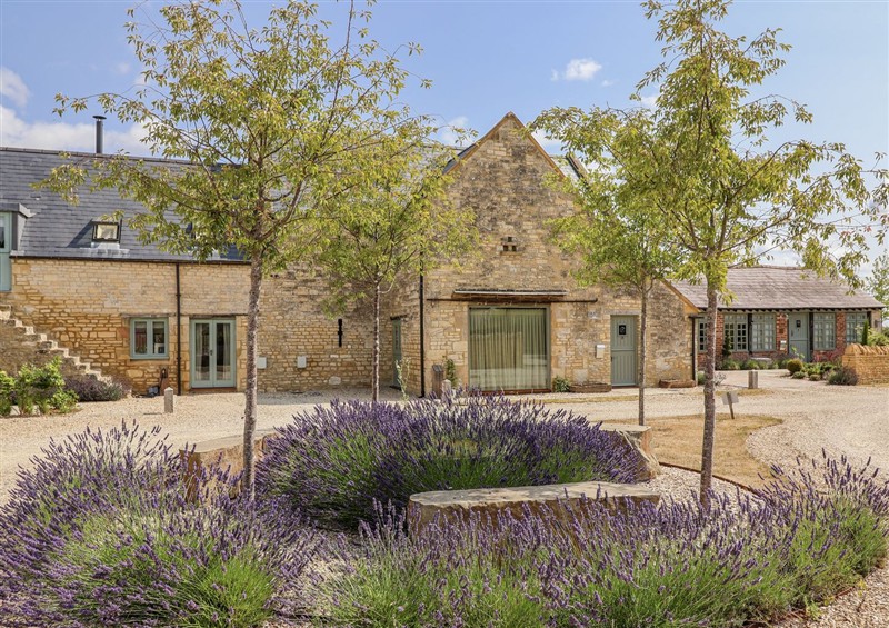 Outside (photo 2) at The Little Loft, Burford