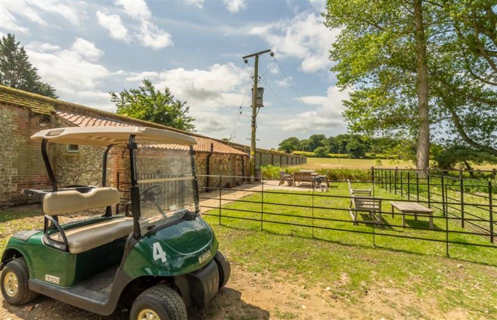 The Little Potting Shed: Golf buggy is the mode of transport around the estate