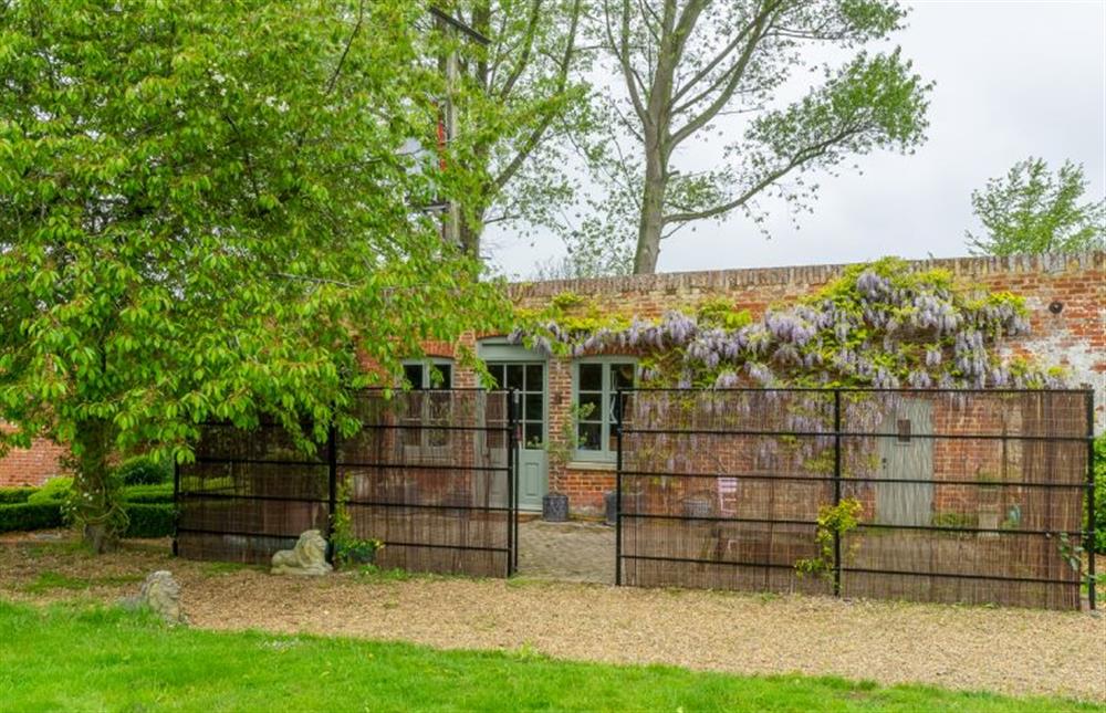 The Little Potting Shed is a romantic hideaway set in a peaceful location on the Fring Estate