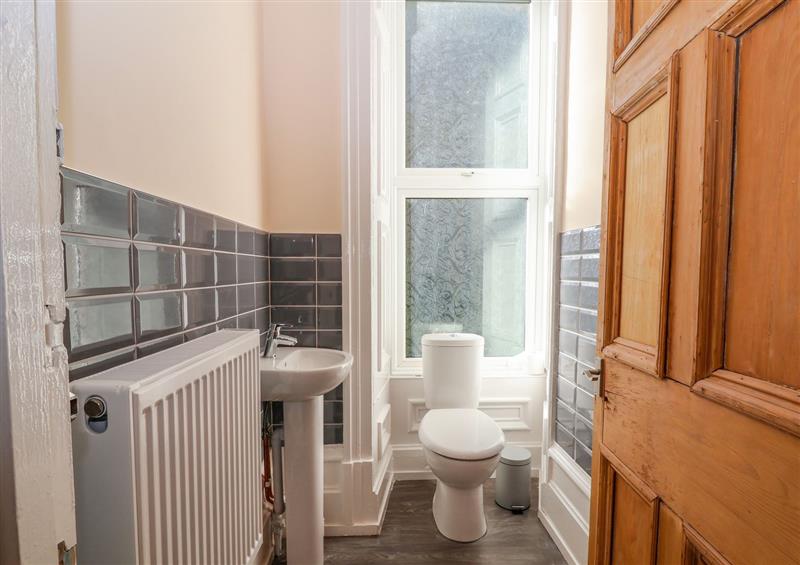 The bathroom (photo 4) at The Lloyd George, Bontnewydd