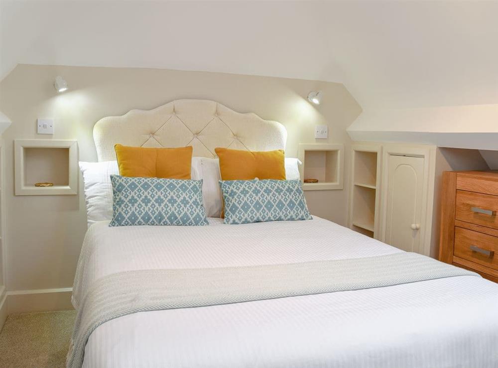 Comfy ¾ double bed at The Lodge at Elmley Meadow in Elmley Castle, near Pershore, Worcestershire