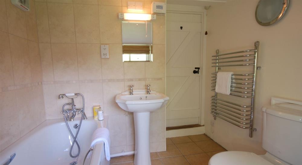 The bathroom at The Lodge At Parke in Newton Abbot, Devon