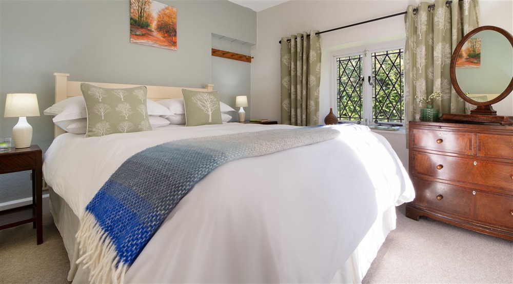 The double bedroom (photo 2) at The Lodge At Parke in Newton Abbot, Devon