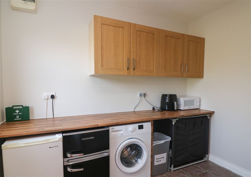 The kitchen (photo 2) at The Lodge Bolinahaney, Bunclody