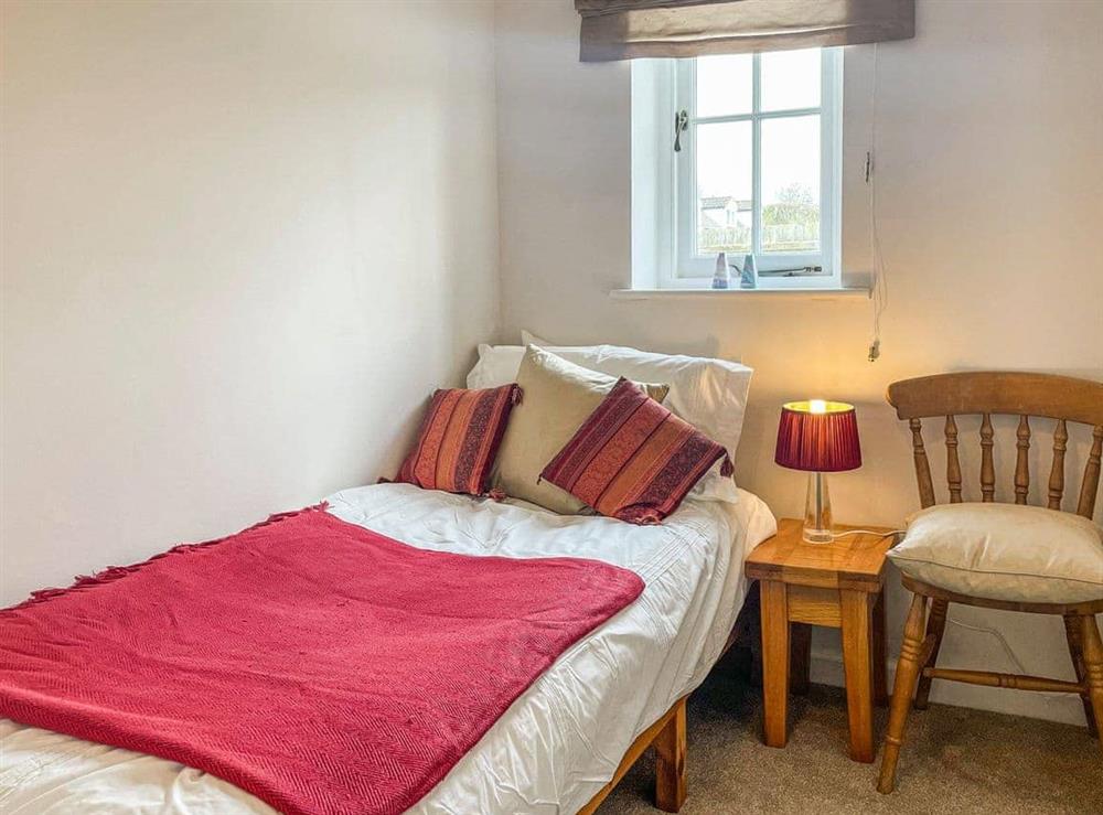 Single bedroom at The Lodge in Cheselbourne, near Dorchester, Dorset