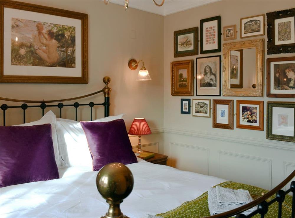 Sumptuous double bedroom (photo 2) at The Lodge in Fen Ditton, near Cambridge, Cambridgeshire