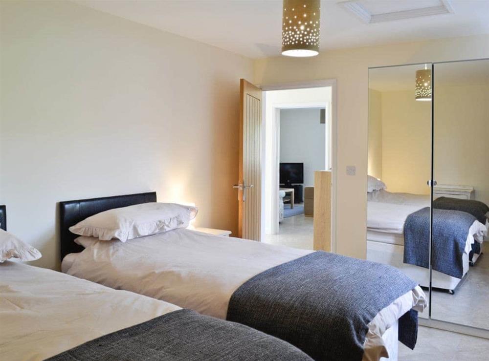Twin bedroom at The Lodge in Malvern, Worcestershire