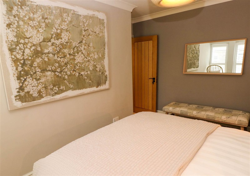 A bedroom in The Loft (photo 4) at The Loft, Ystradgynlais