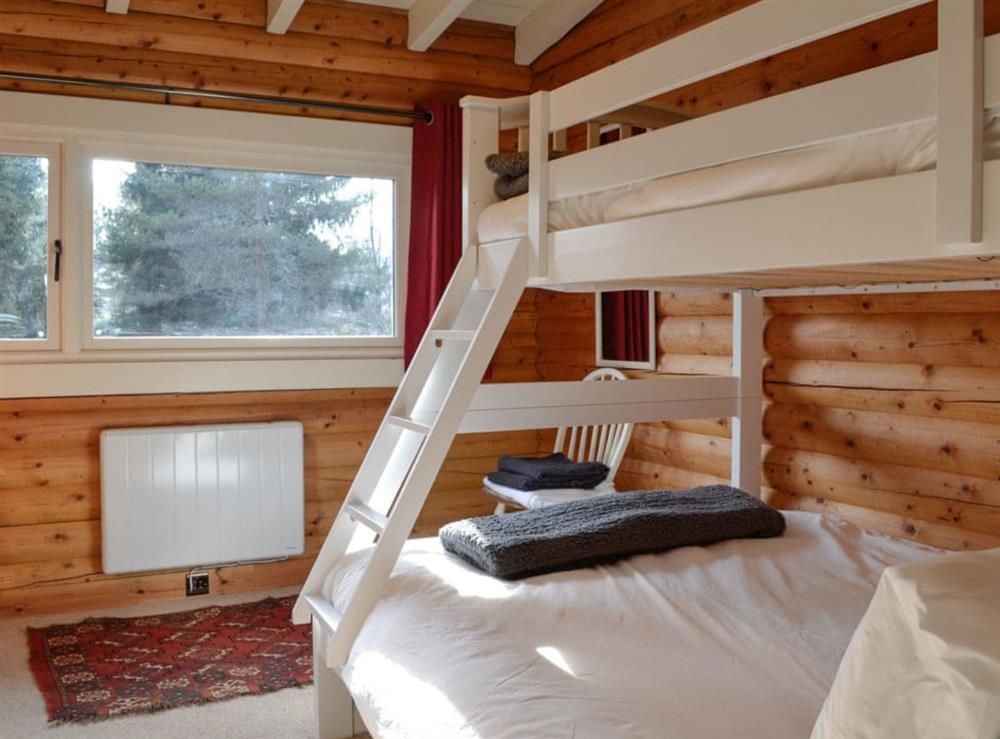 Bunk bedroom at The Log Cabin in Kirkmichael, near Pitlochry, Perthshire