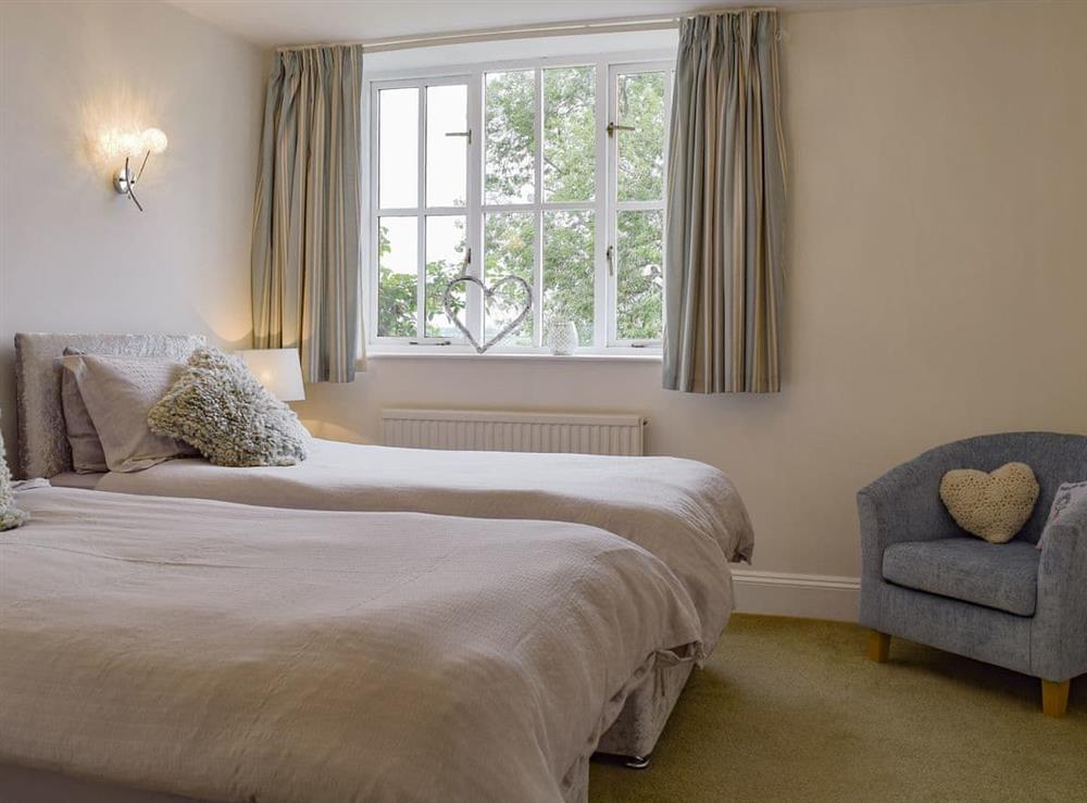 Twin bedroom at The Long House in Middle Aston, near Bicester, Oxfordshire