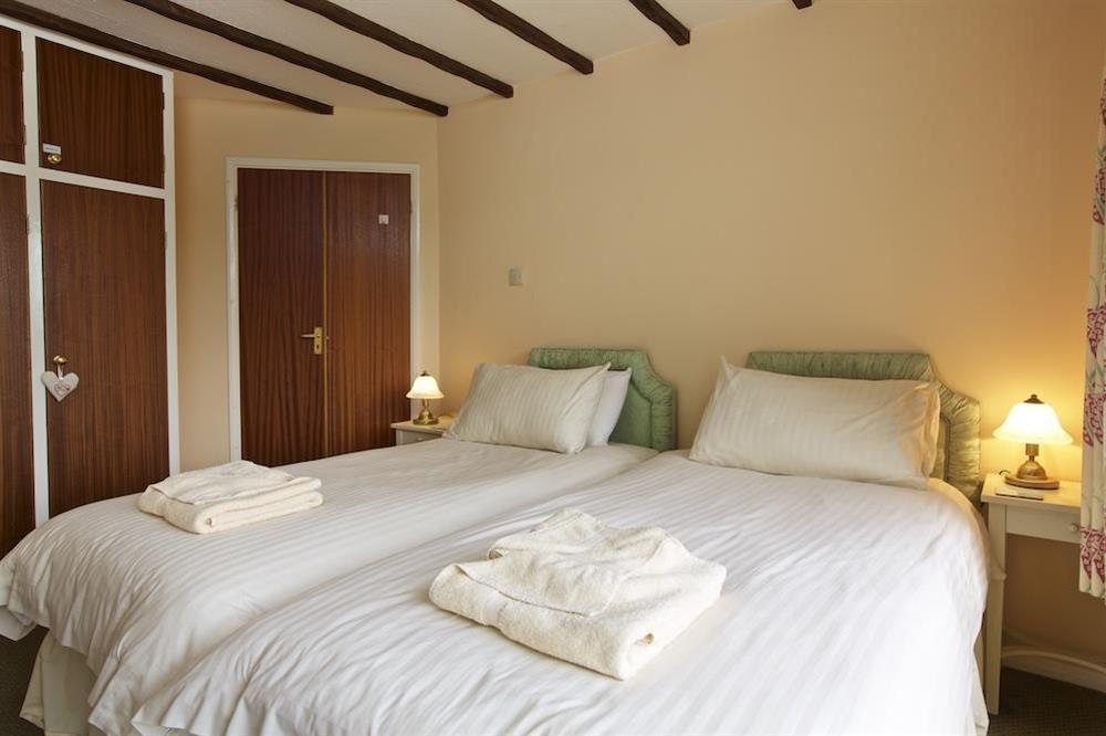 Comfortable twin room at The Look Out in Hope Cove, Nr Kingsbridge