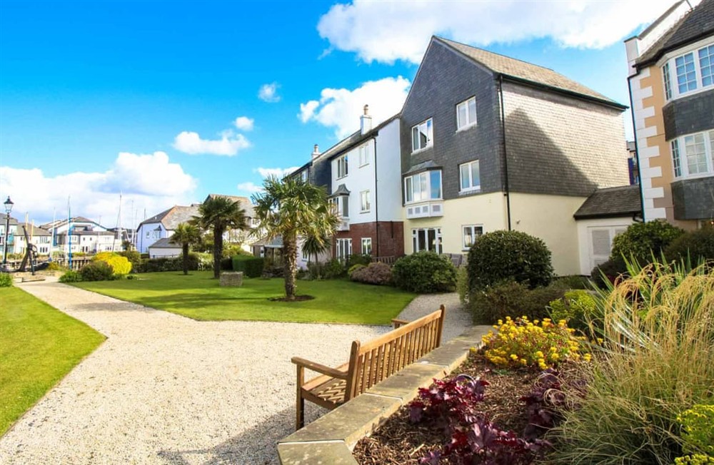 Garden and grounds at The Lookout in Falmouth, Cornwall
