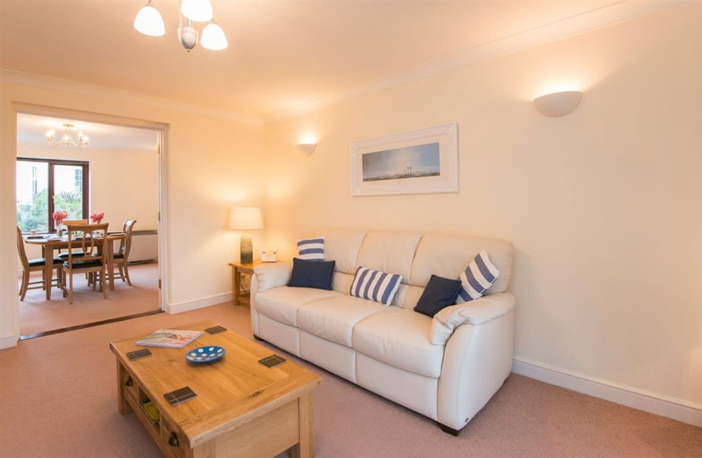 Living area (photo 3) at The Lookout in Falmouth, Cornwall
