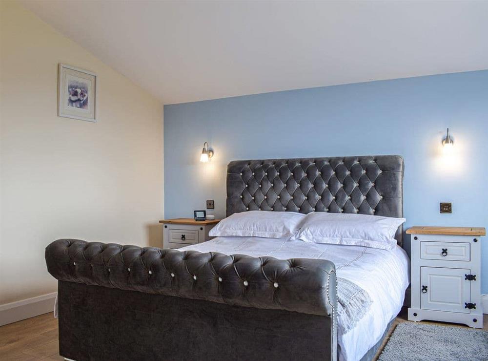 Double bedroom at The Lookout in Hope-under-Dinmore, Herefordshire