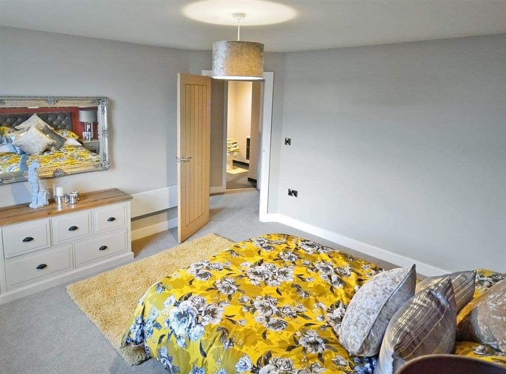 Spacious double bedroom (photo 2) at The Lookout in Scarborough, North Yorkshire