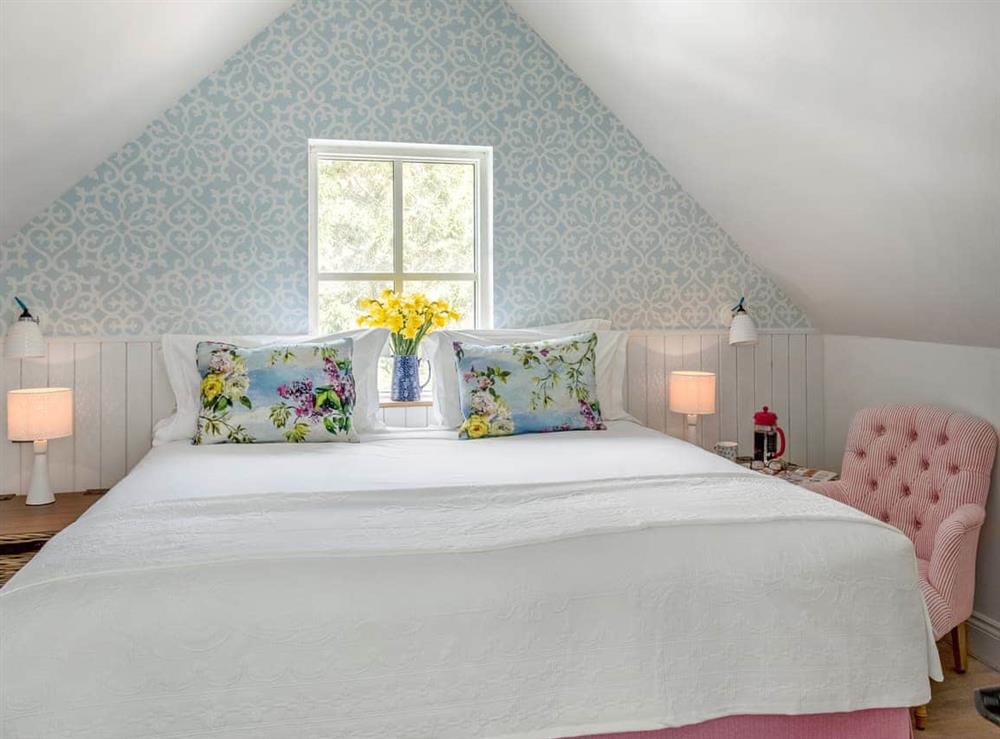 Double bedroom (photo 4) at The Mallard in Newby Bridge, near Lowick, Cumbria