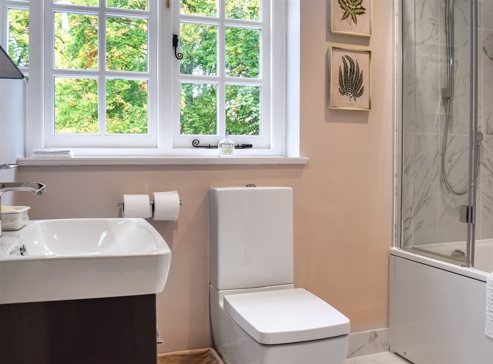 Bathroom at The Malt House in Chipping Norton, Oxfordshire