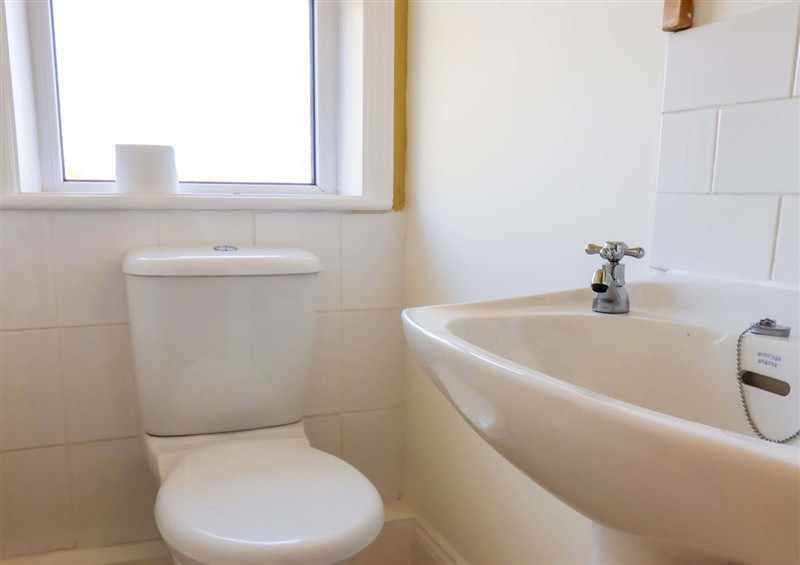 The bathroom at The Manse, Whitby
