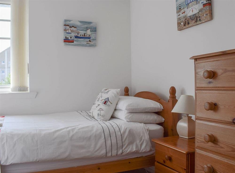 Comfy single bedroom at The Marches in Anstruther, Fife