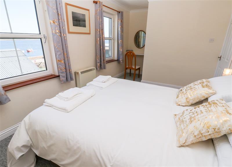 One of the 2 bedrooms (photo 3) at The Mariners, Coverack