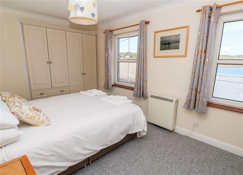 One of the 2 bedrooms (photo 4) at The Mariners, Coverack