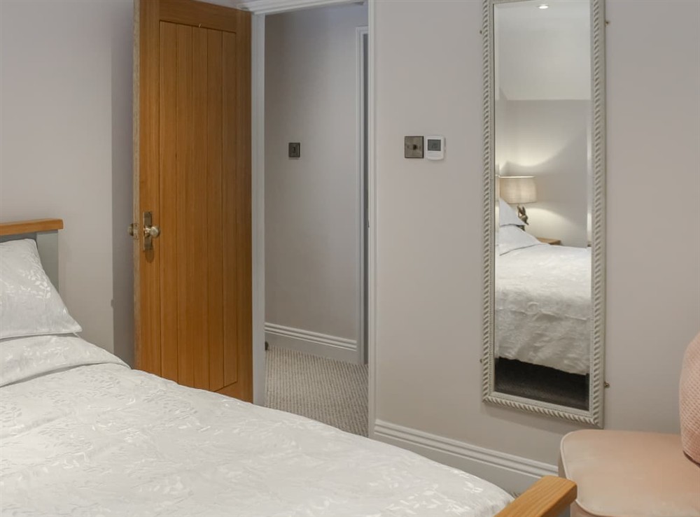 Double bedroom (photo 2) at The Mill in Falmouth, Cornwall