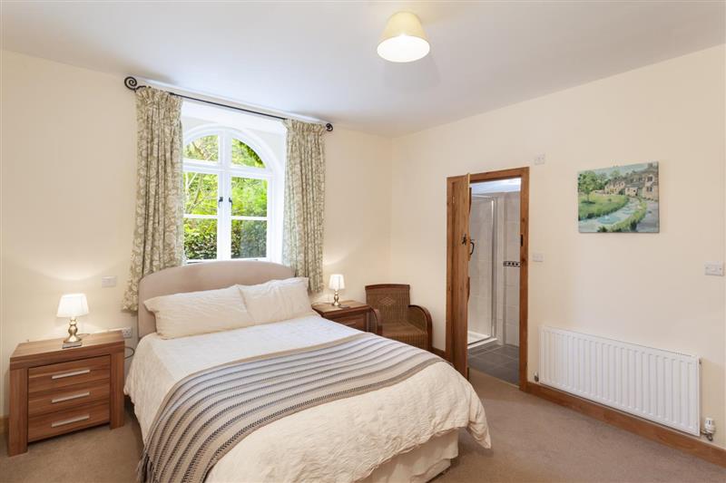Double bedroom at The Mill House, Bampton
