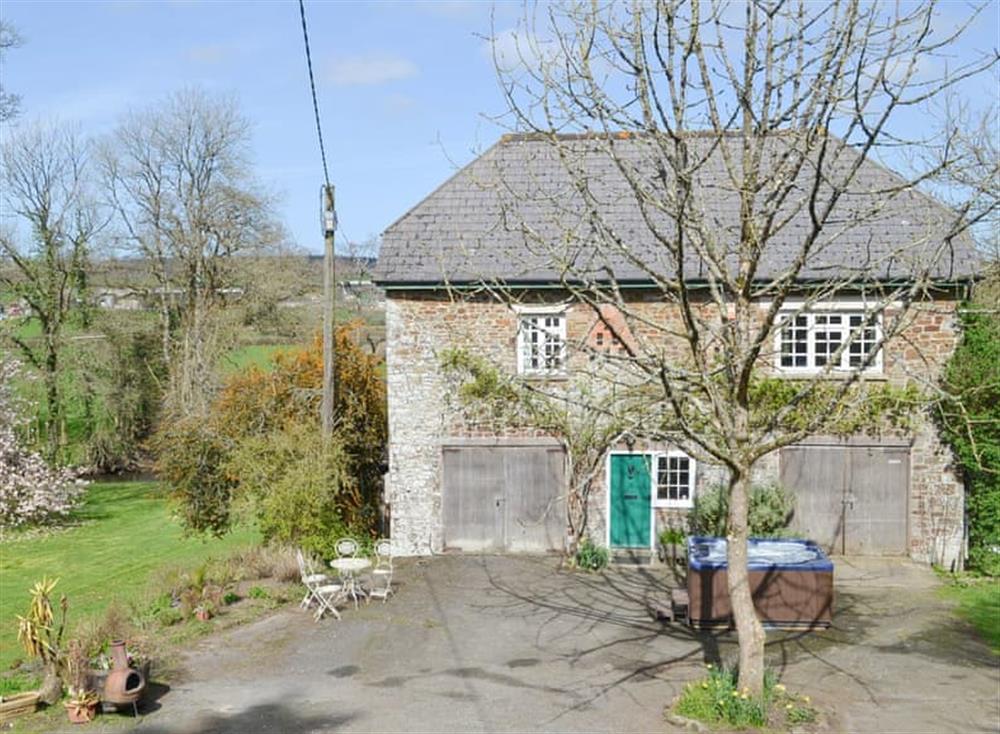 The Mill House in Black Torrington, near Hatherleigh, Devon sleeps 4