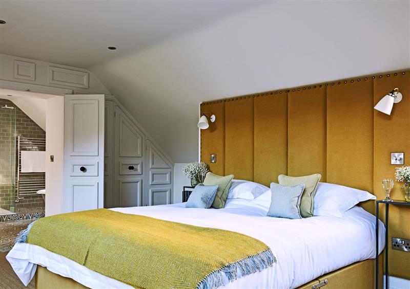 One of the 4 bedrooms (photo 2) at The Millhouse, Ledbury near Welland